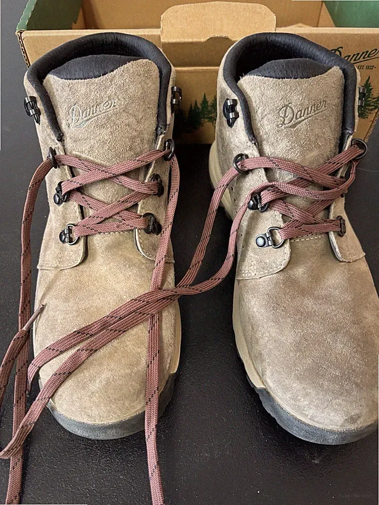 Danner Squire Chukka Gray/Plum Men's Hiking Boots Size 9.5 Medium