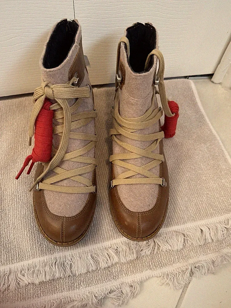 Merrell Women's Hiking Boots Brown Beige US Size 8 Medium J004422