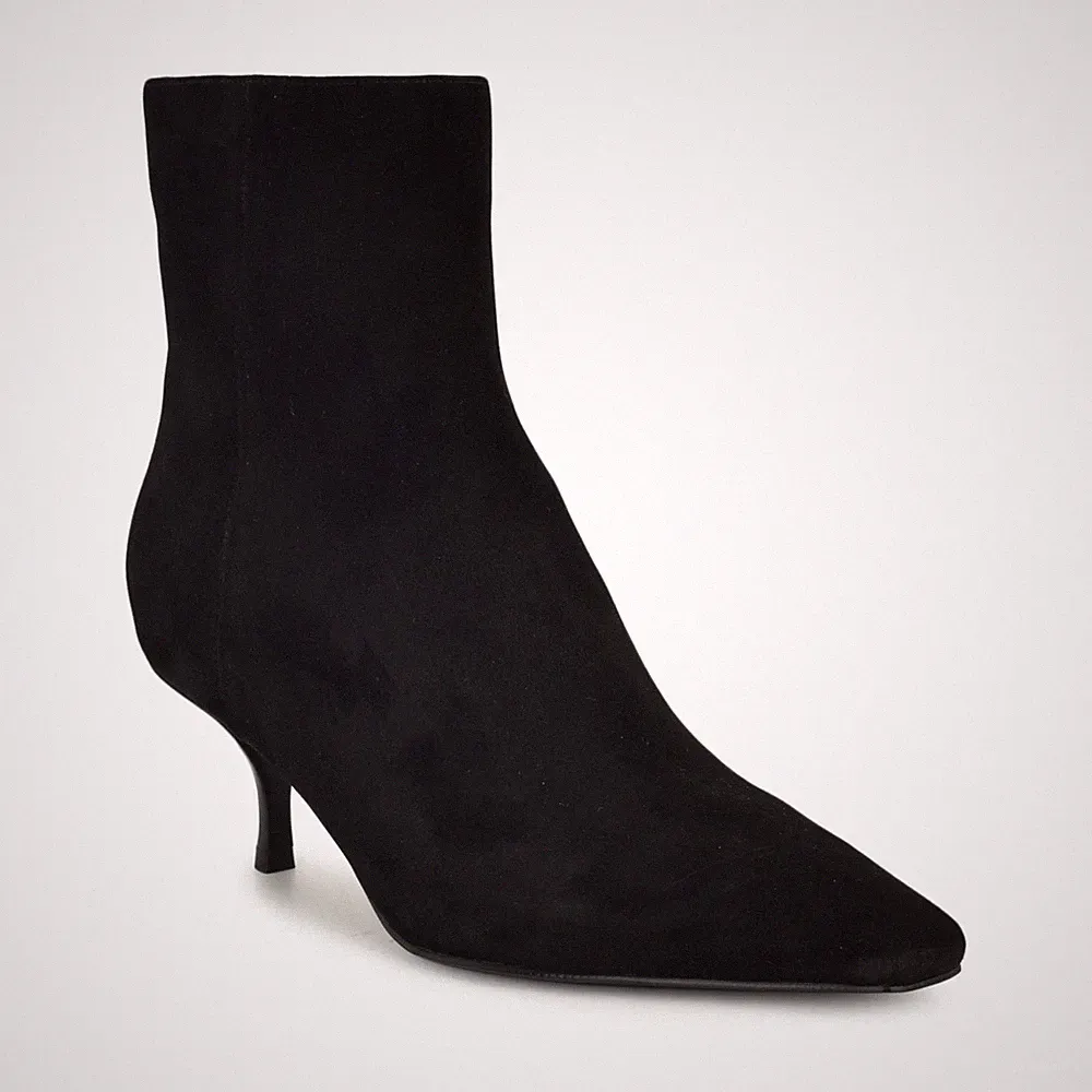 Nine West Hermena Boots Womens US 8M Black Suede Kitten Heel Ankle Dress Bootie