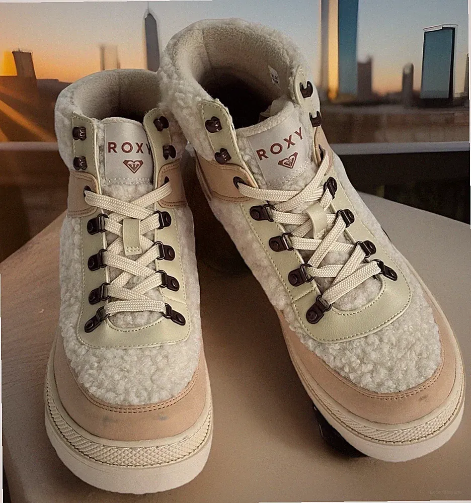 Platform Women's Hiking Boots