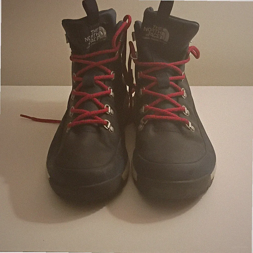 The North Face Women's Navy Red Waterproof Hiking Boots Size 11