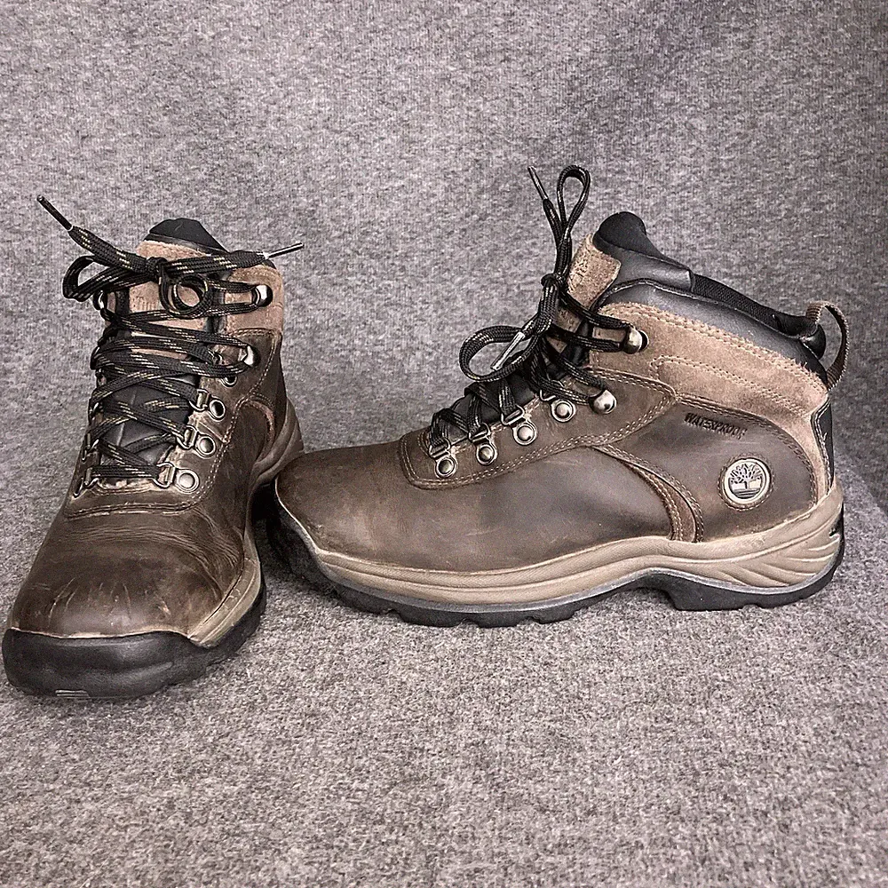 TIMBERLAND Flume Boots Women's 8.5 M Brown Hiking Leather Waterproof 18629