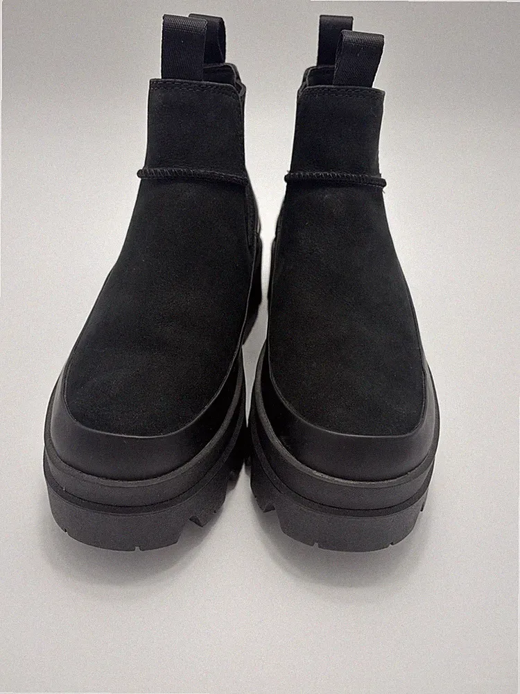 UGG Brisbane Chelsea Platform Boots Black Women’s Size 8.5 NEW NWOB Chunky Lug