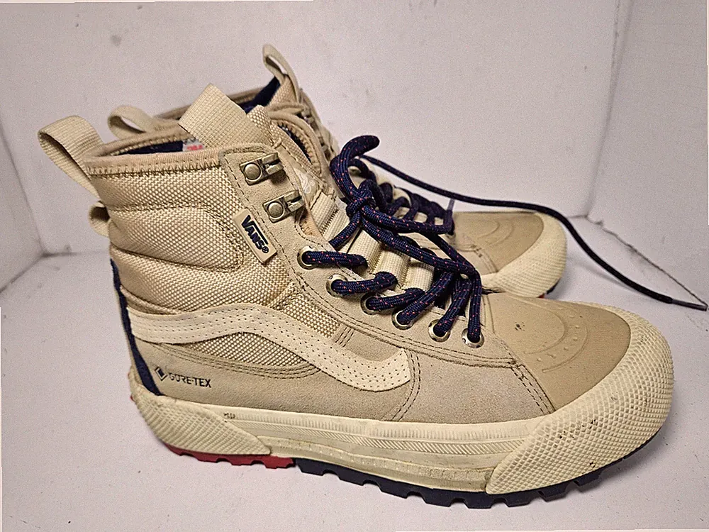 Vans Sk8-Hi Gore-Tex MTE-3 Hiking Boots Yellow/Marshmallow Women's 7