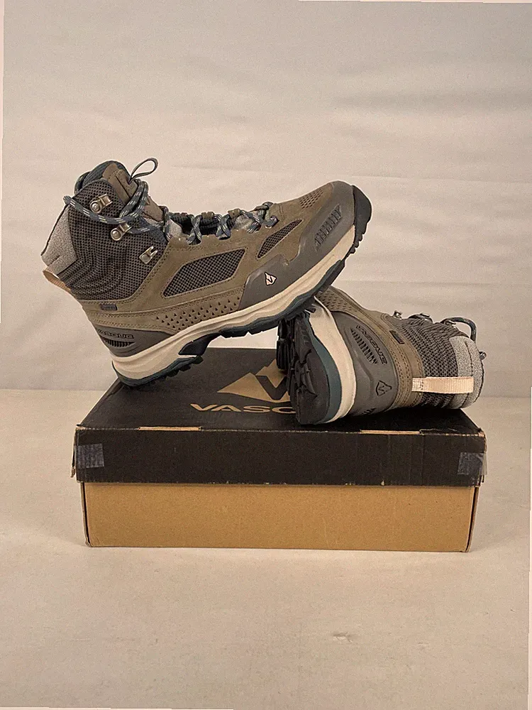 Vasque Women's Breeze AT GTX Hiking Boots, Gargoyle, 10.5