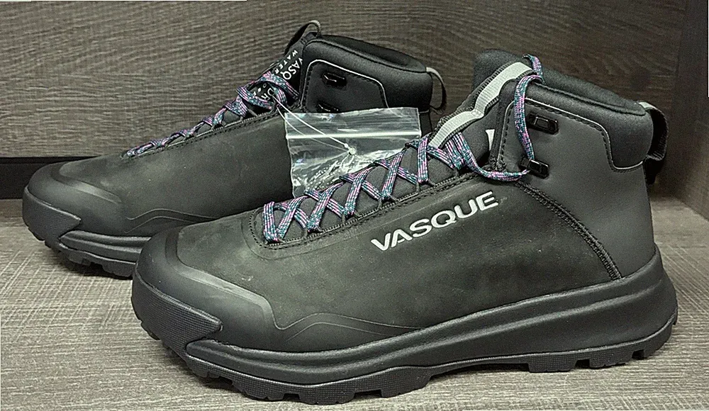 Women’s Vasque Horizon Women's Hiking Boots (Black) - Size 9
